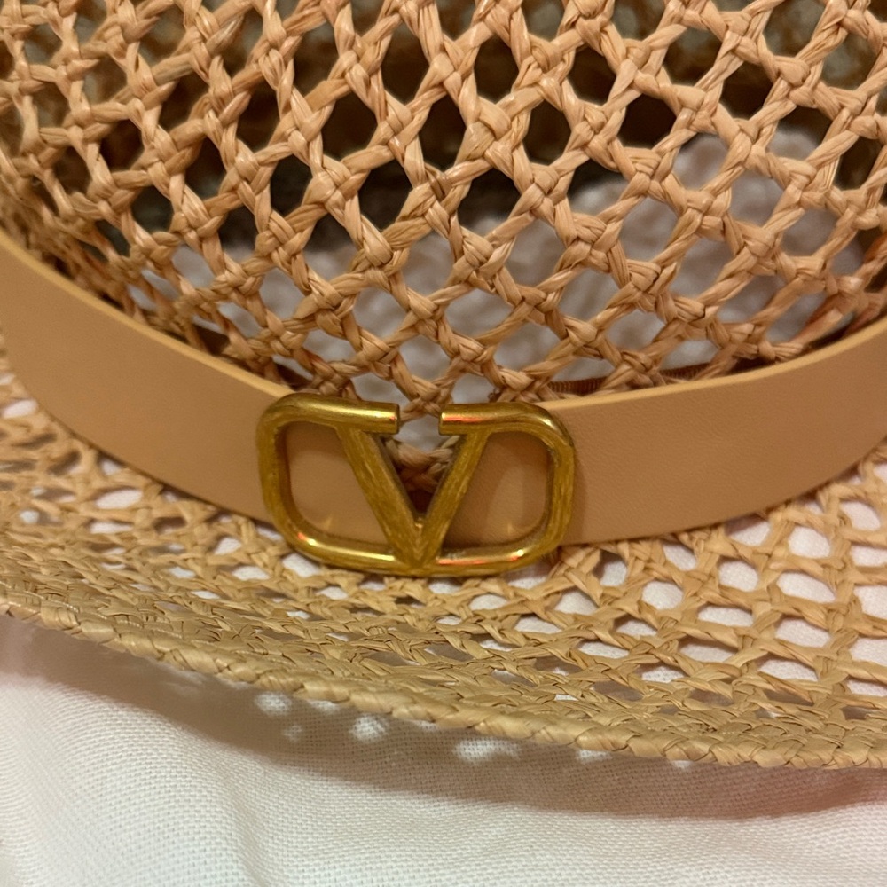 Valentino Garavani Beige Straw Hat - Picture 2 of 7